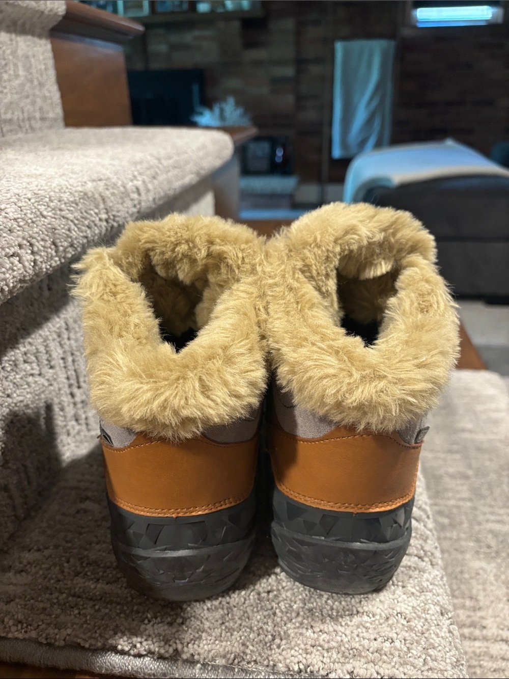 Merrell Brown and Gray Winter Hiking Boots size 9.5 - Picture 2 of 7